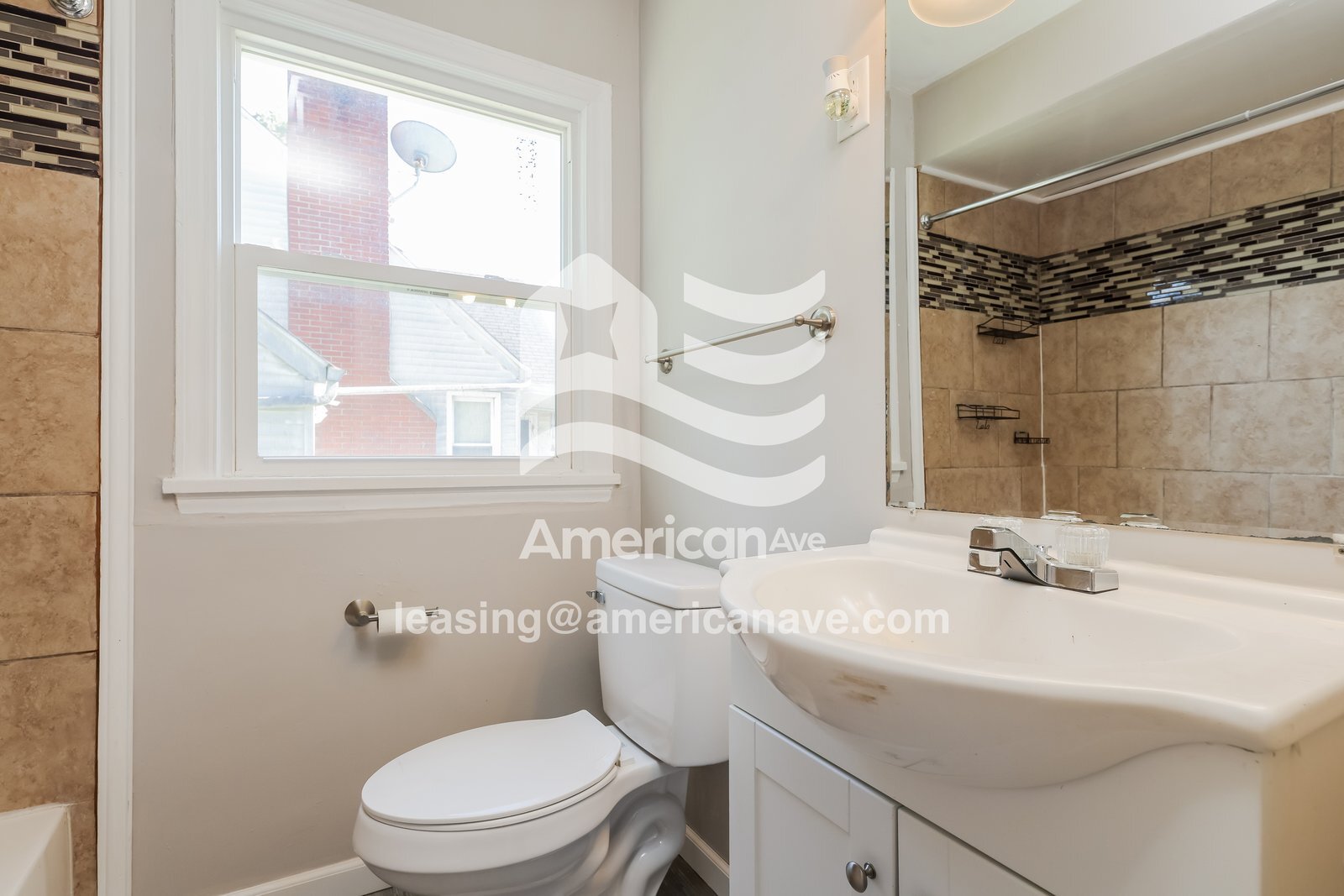 Building Photo - 142 S Delmar Ave