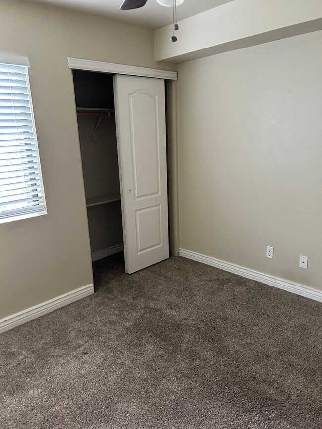 Building Photo - Beautiful Flagstaff Condo