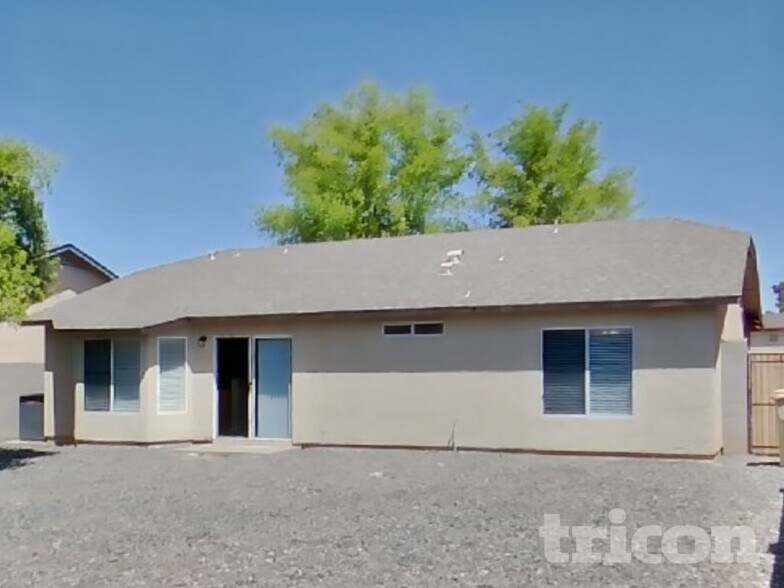 Building Photo - 4873 E Rousay Dr