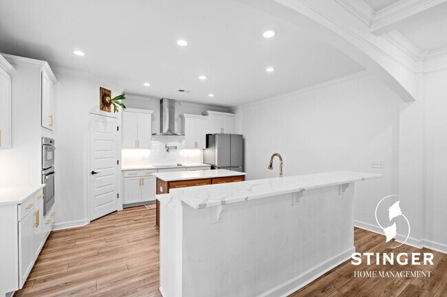 Building Photo - 154 Thistle Ln