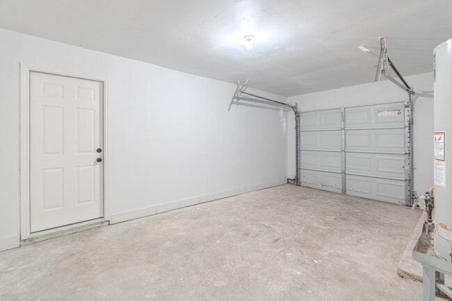 Building Photo - 3538 Cork Dr