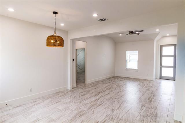 Building Photo - 540 Highview Ct