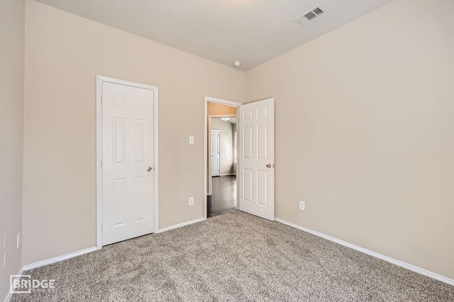 Building Photo - 2021 Cobblestone Trail