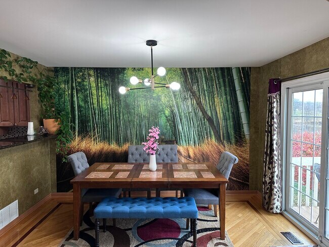 Building Photo - 2153 Seaver Ln