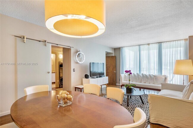 Building Photo - 1500 Ocean Dr