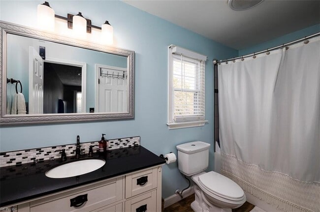 Building Photo - 2309 Rockingchair Ln