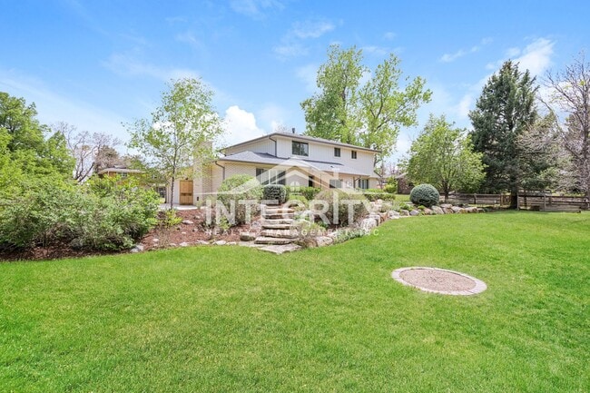Building Photo - 5051 W Portland Dr