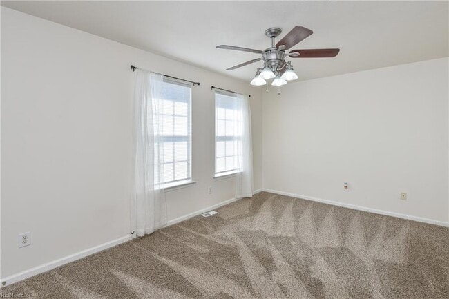 Building Photo - 1531 Creek Ct