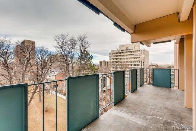 Building Photo - Immediate Availability! Overlook Cheesman ...