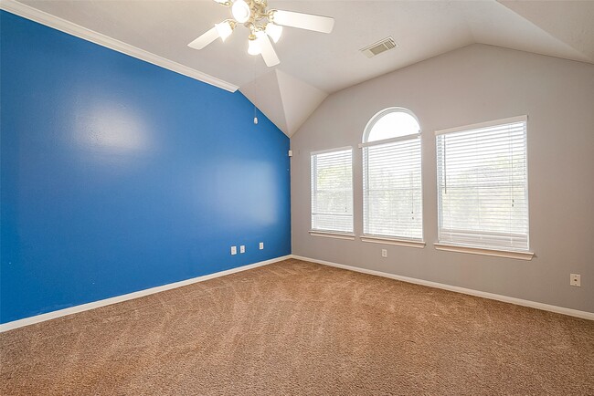 Building Photo - 13835 Desert Canyon Dr