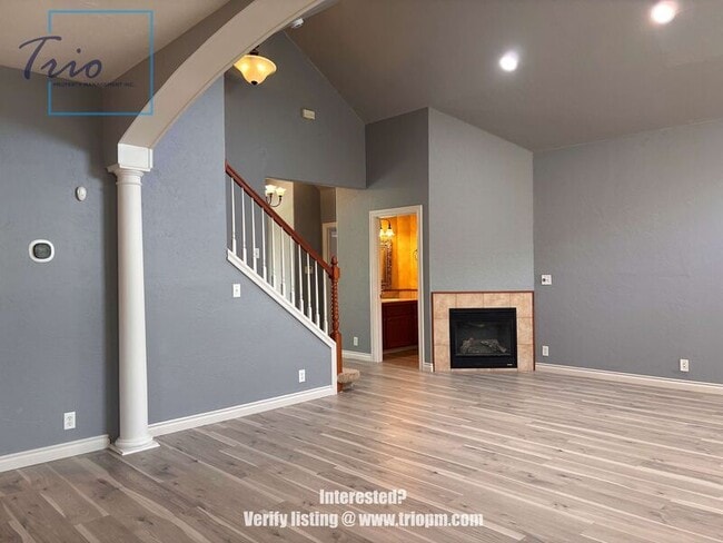 Building Photo - 3365 Gilham Rd