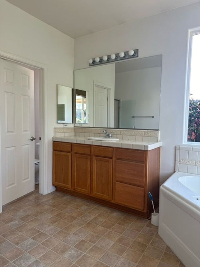 Building Photo - 11713 Alton Manor Dr