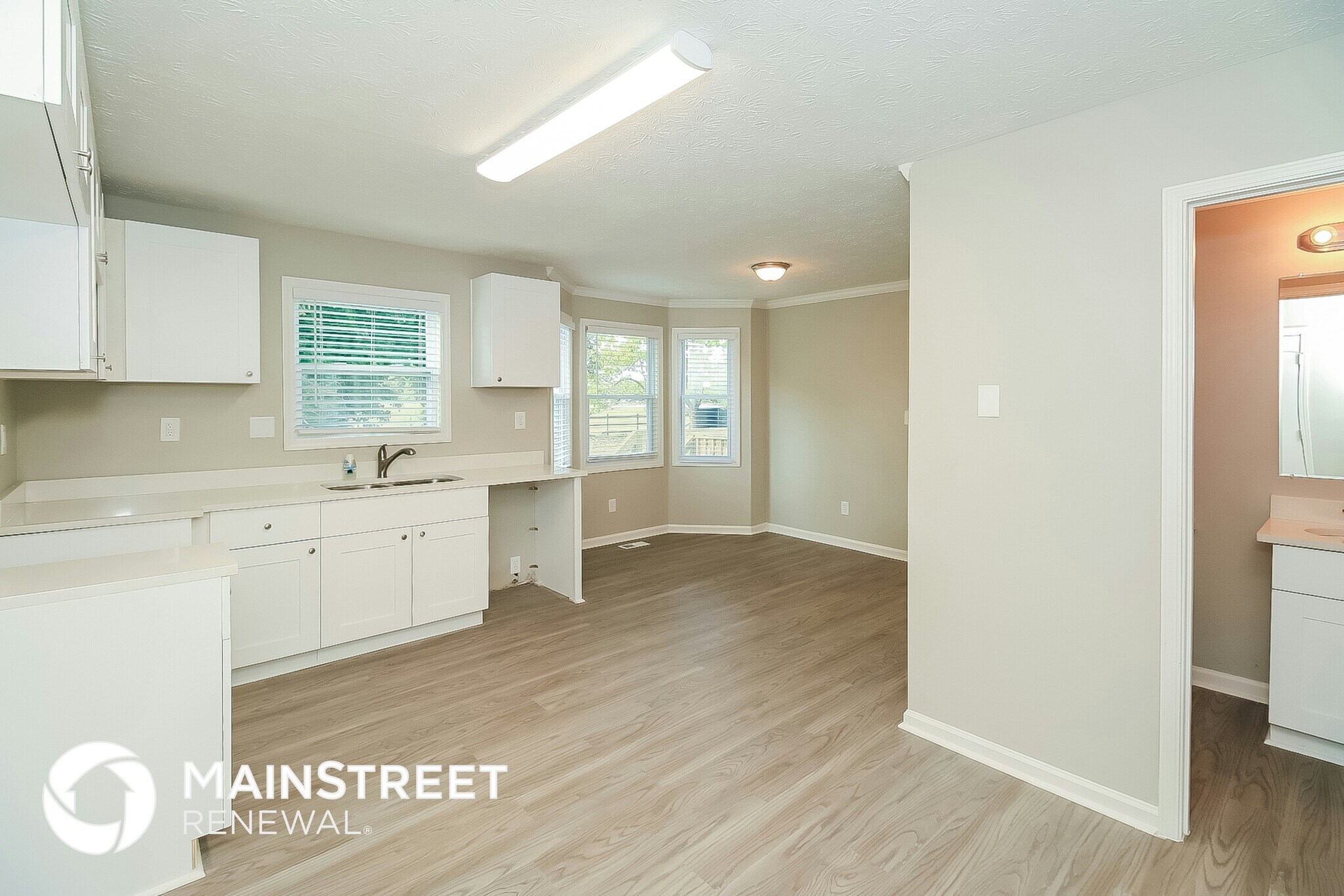 Building Photo - 115 Anna Ave