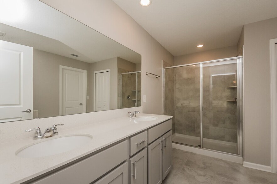 Building Photo - 4419 Bluff Oak Loop