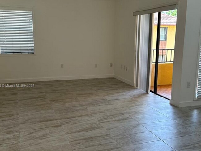 Building Photo - 10833 NW 7th St