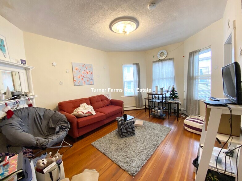 Building Photo - 34 Darling St