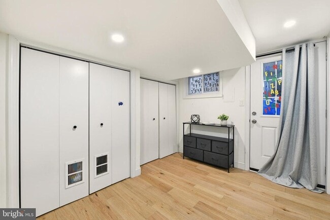 Building Photo - 5113 4th St NW