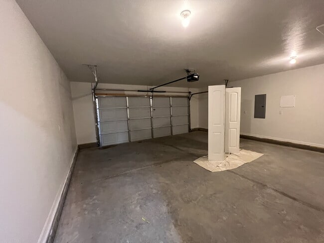 Building Photo - 145 Bald Cypress Ct
