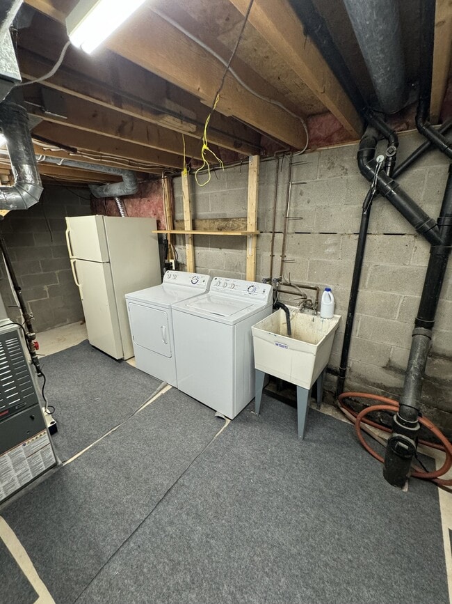 Building Photo - 5436 Borgase Ln