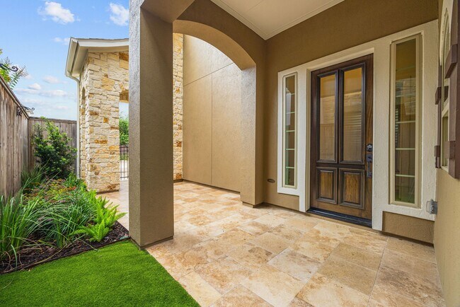 Building Photo - 8213 Cabernet Ln