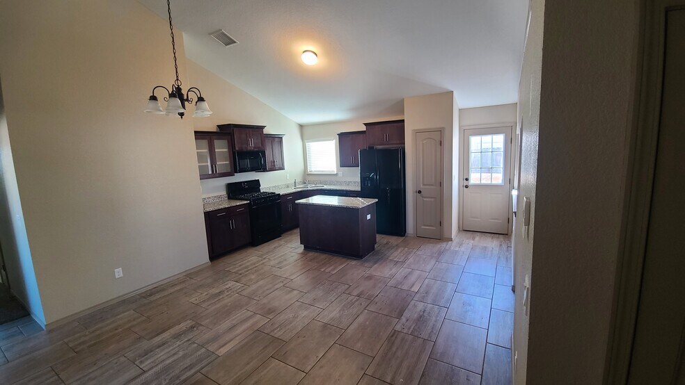 Kitchen - 14414 Armando Silva Dr