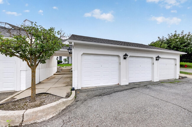 Building Photo - 1105 Joyce Ln