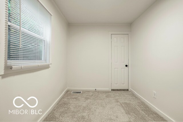 Building Photo - 3332 Wallace Ave