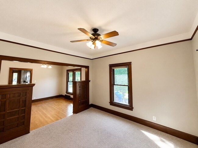Building Photo - 1228 S 63rd St