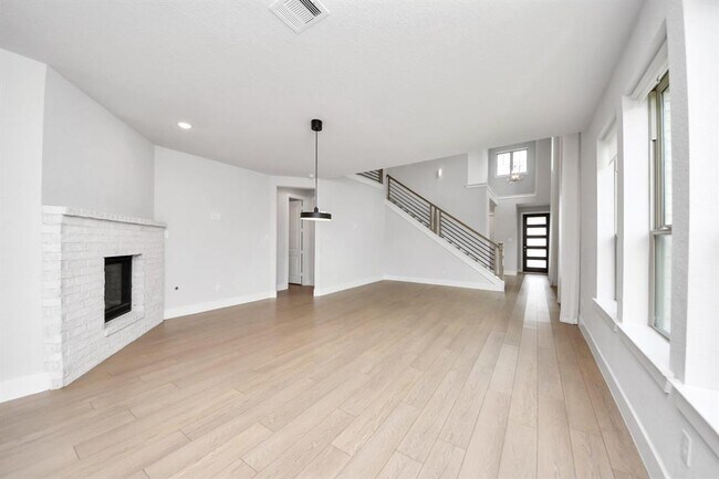 Building Photo - 14923 Rutledge Crk Ln