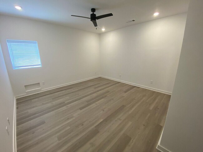 Building Photo - NEW CONSTRUCTION 5 BEDROOM PRE-LEASING FOR...