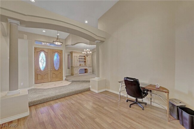 Building Photo - 4683 Clay Peak Dr