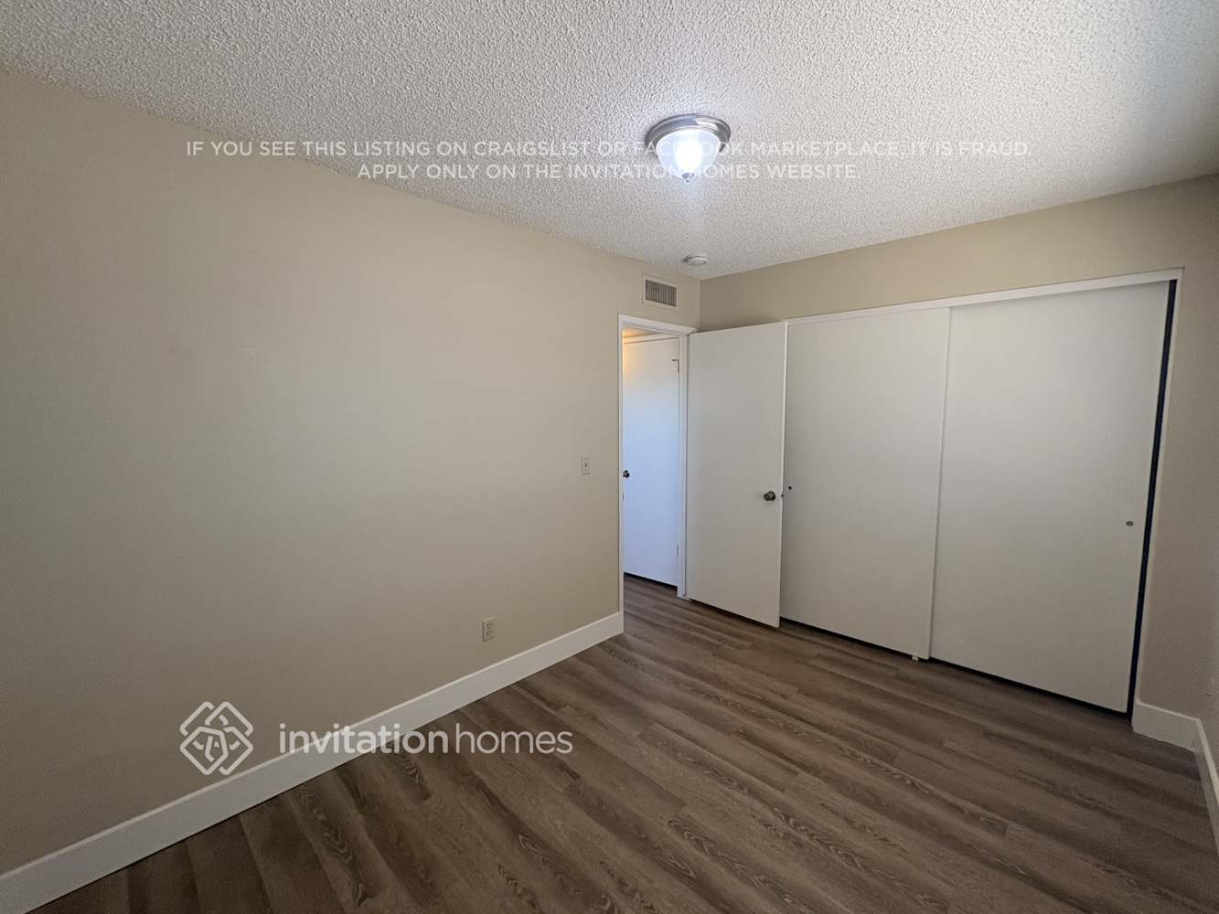 Building Photo - 9503 W Las Palmaritas Dr