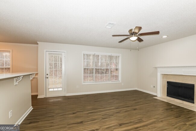 Building Photo - 3719 Upton Ct