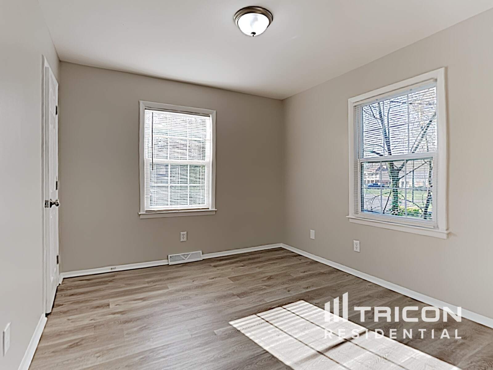 Building Photo - 5508 Sunfield Dr
