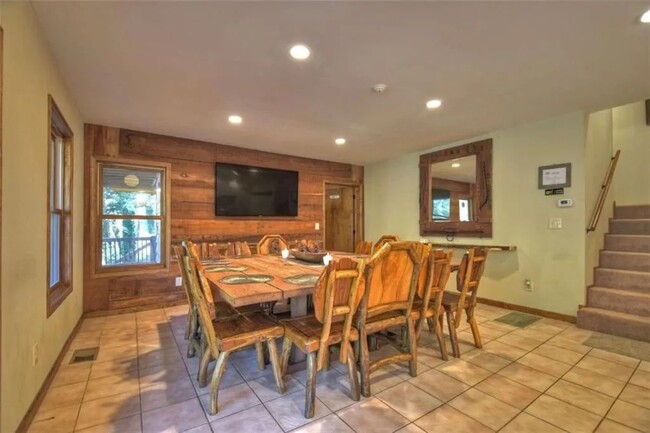 dining room - 7022 Aska Rd