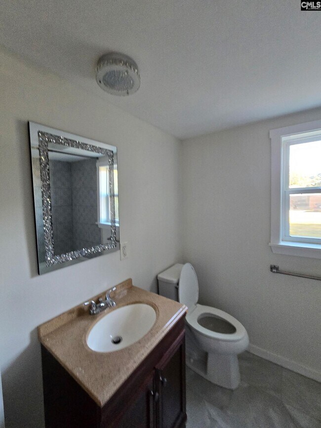 Building Photo - 1150 Ramblin Rd