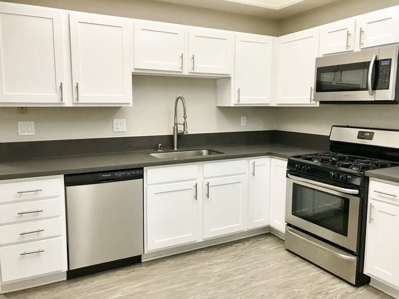 Interior Photo - Hatteras Apartments