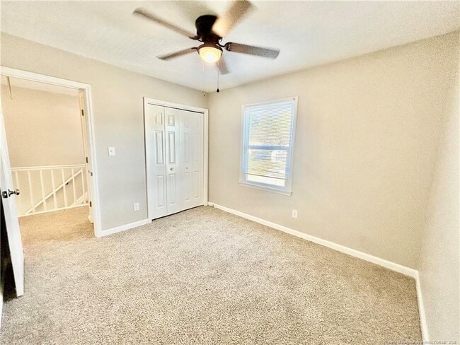 Building Photo - 5767 Pepperbush Dr