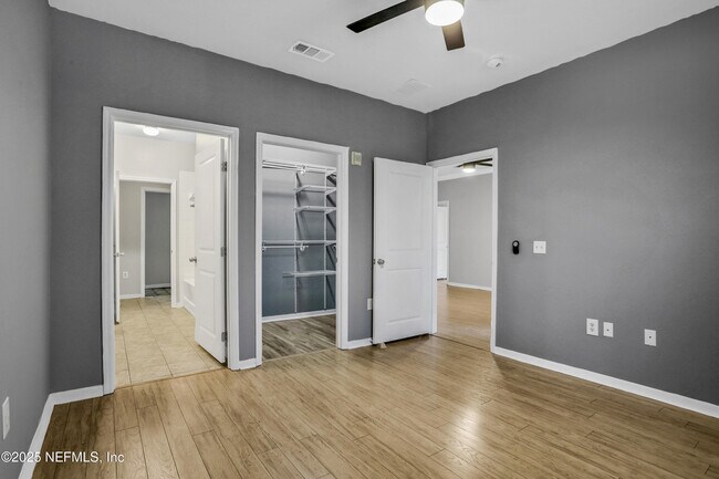 Building Photo - 12700 Bartram Park Blvd