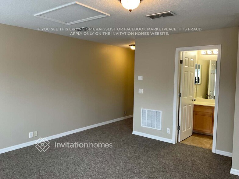 Building Photo - 26012 Singing Lark Ct