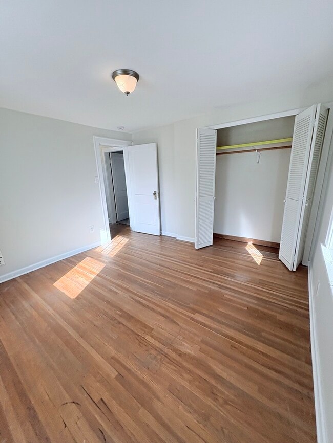 Building Photo - Charming 2 beds 1 baths in Columbus!