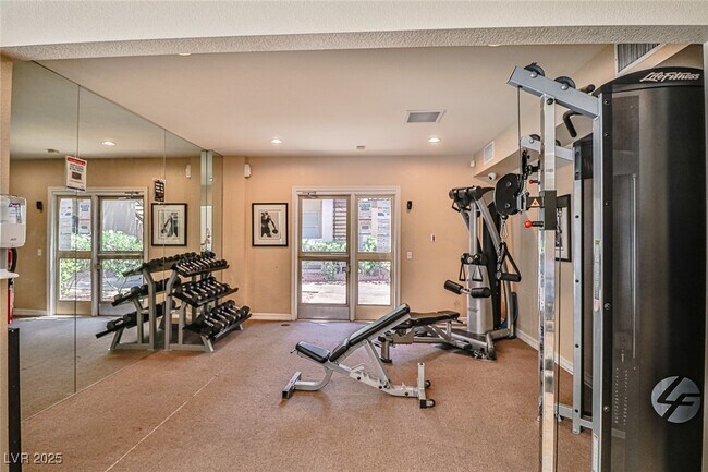 Building Photo - 5250 S Rainbow Blvd