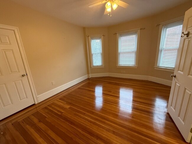 Building Photo - 25 Ralph Piteri Terrace