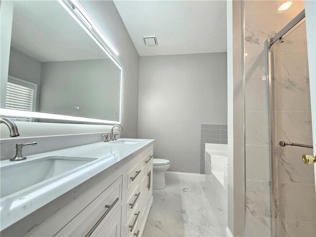 Building Photo - 3351 Governors Ct