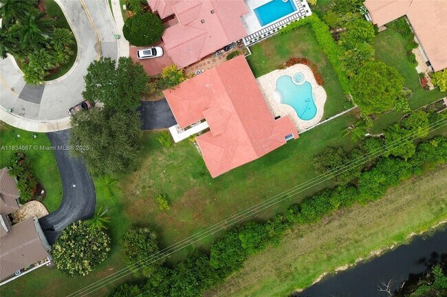 Building Photo - 1049 Laguna Springs Dr
