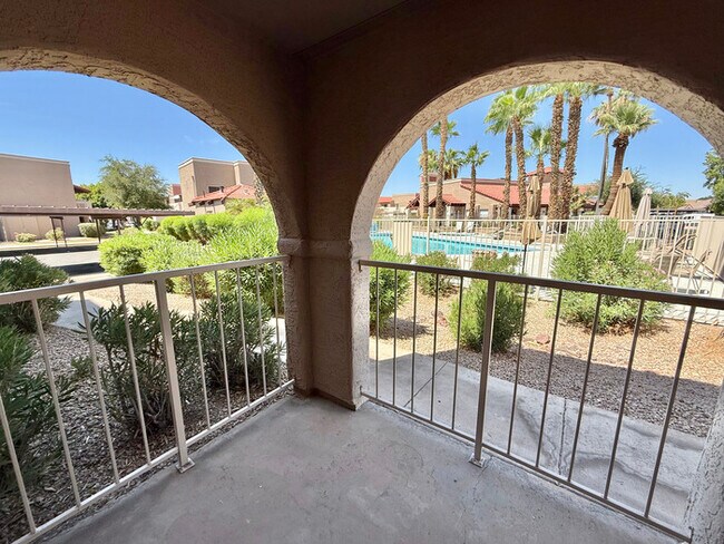 Building Photo - Fabulous 2-Bedroom, 1-Bathroom Condo For R...