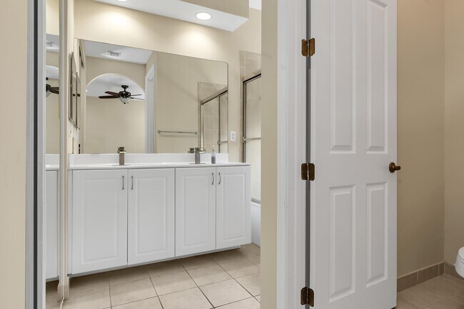 Building Photo - 228 Lake Monterey Cir