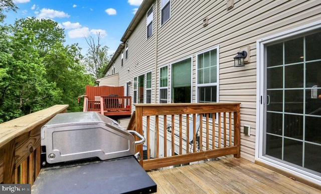 Building Photo - 369 Weatherstone Dr