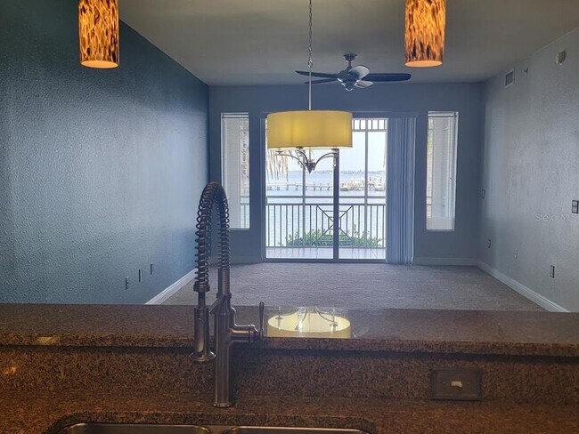 Building Photo - 5114 Melbourne St