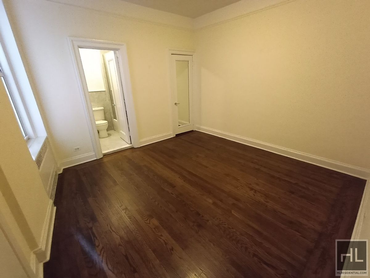 Building Photo - WEST 86 STREET